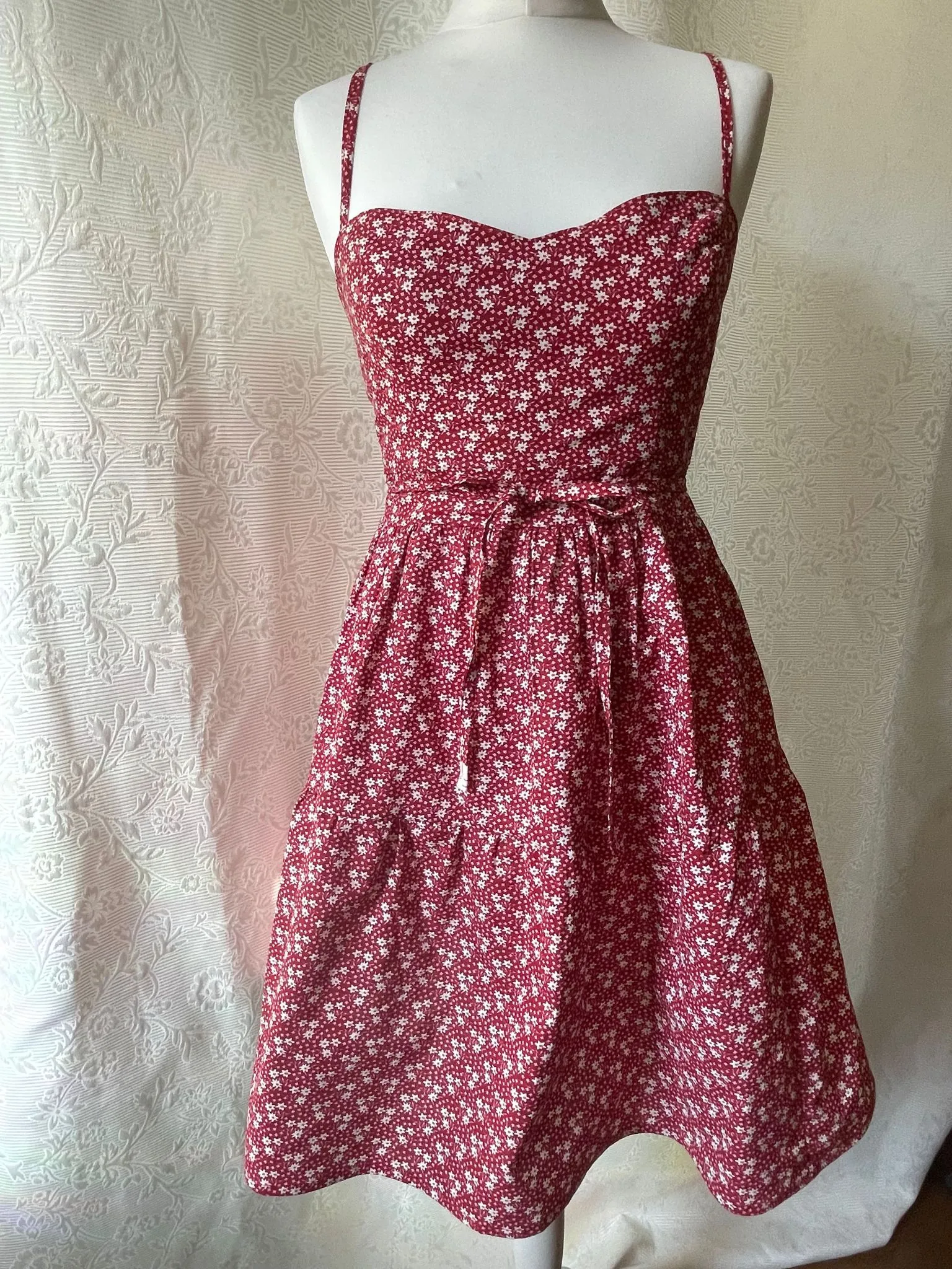 Immagine della felpa cucita dal recensitore