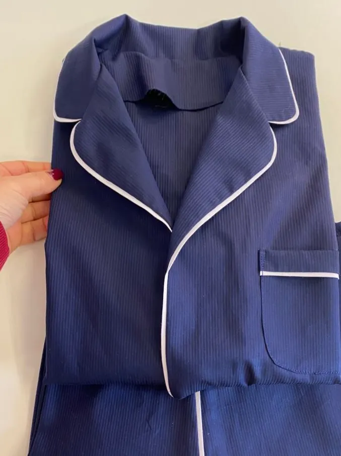 Immagine della felpa cucita dal recensitore